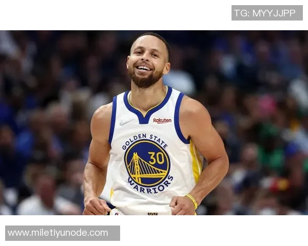 库里谈库明加表现:适度分析更有利于球员成长与团队发展 库里谈库明加表现:适度分析更有利于球员成长与团队发展